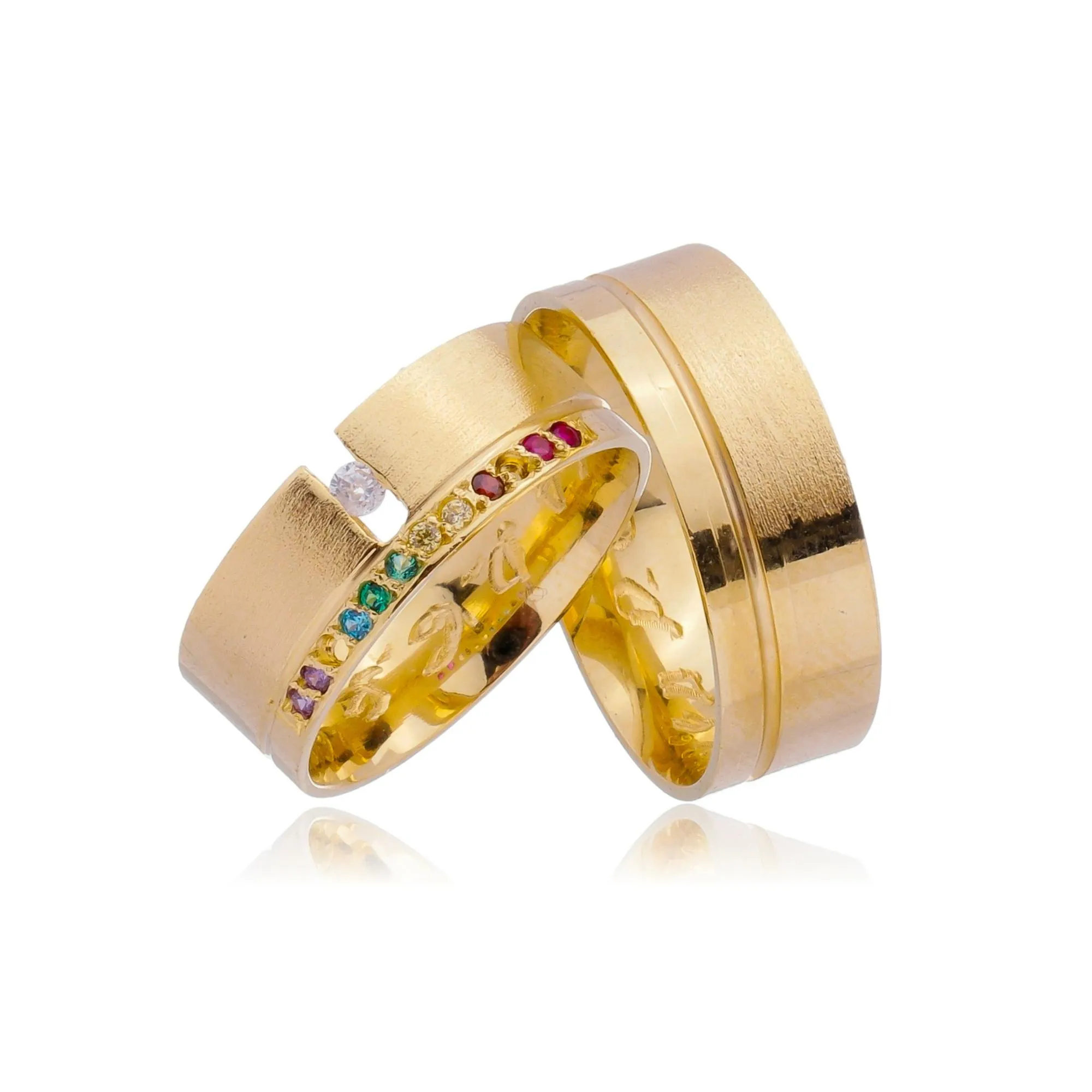 Par de alianças para casamento e noivado ouro 18k 7mm